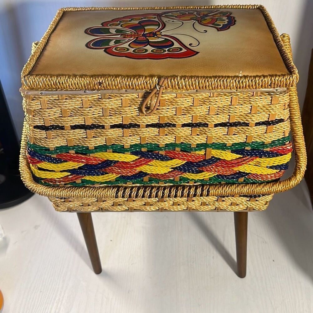 Vintage 60s Singer Sewing Basket Stand with‎ Removable Legs Beautiful Unique